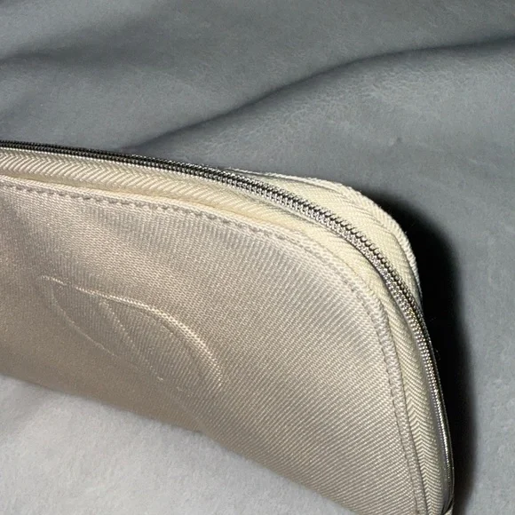 Dior Beige Cosmetic Pouch - Picture 3 of 8